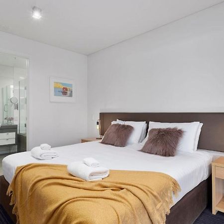 Marina Views - Apt 207 كوينستاون المظهر الخارجي الصورة