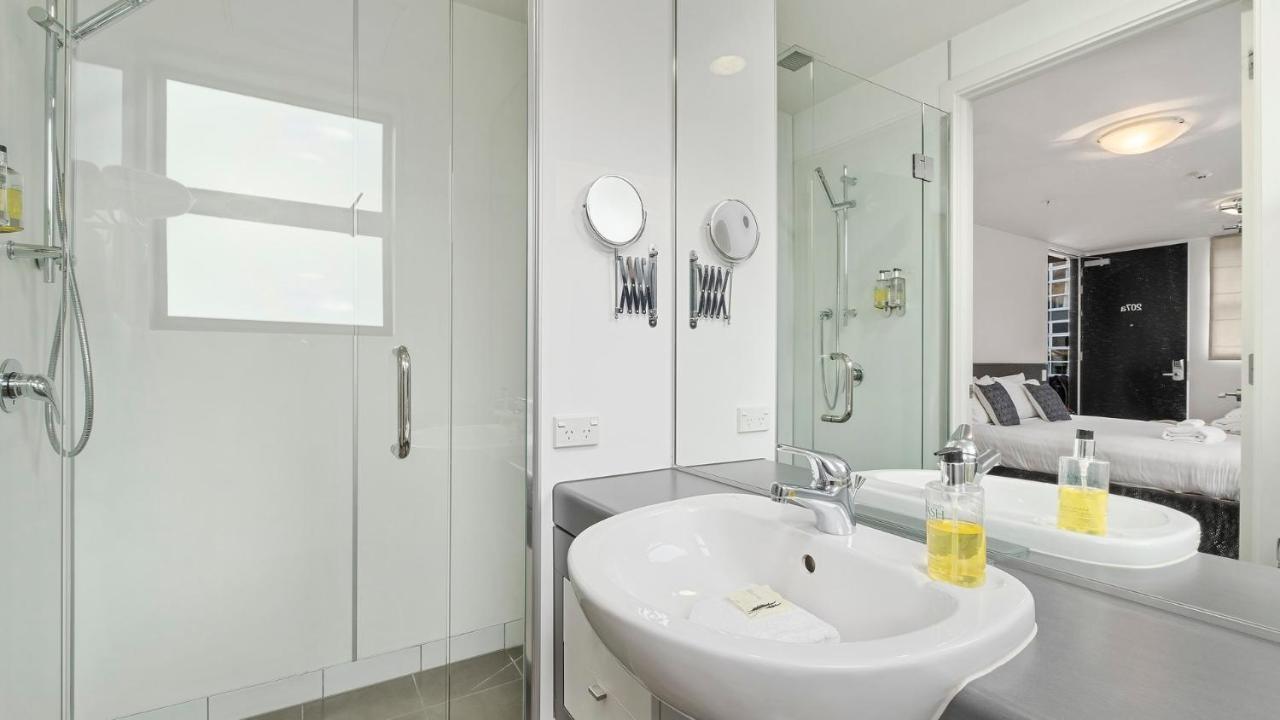 Marina Views - Apt 207 كوينستاون المظهر الخارجي الصورة